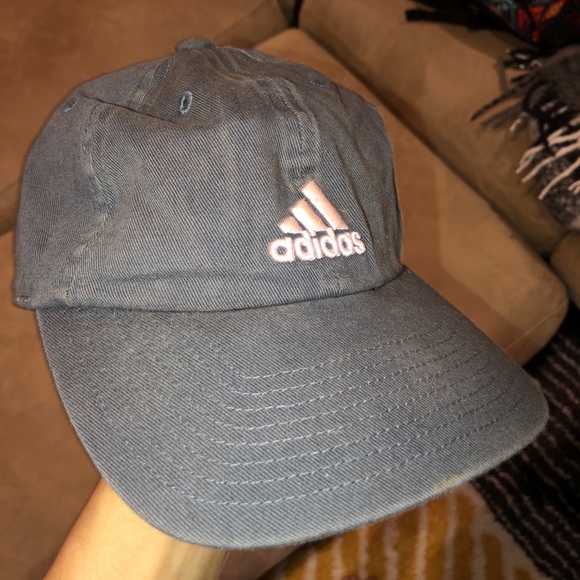 Adidas Hat - Picture 1 of 2